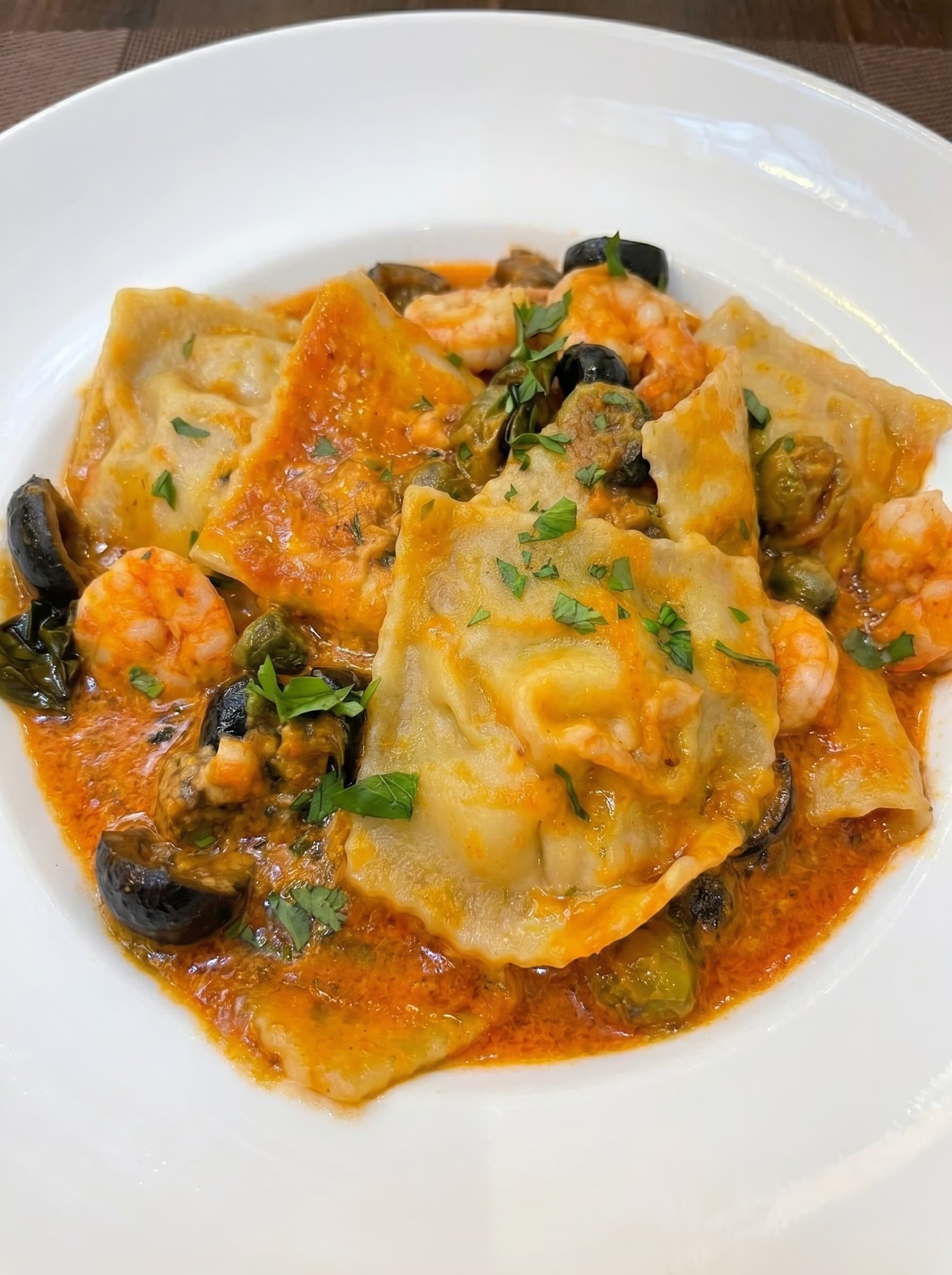 Plato del menú de almuerzo en L'Intrusa